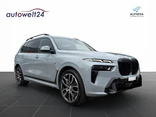 BMW X7 xDrive 48V 40i M Sport Pro Steptronic 7-PLÄTZER!!!