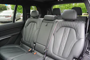 BMW X7 xDrive 48V 40i M Sport Pro Steptronic 7-PLÄTZER!!!