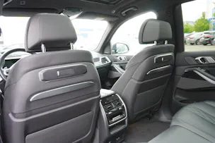 BMW X7 xDrive 48V 40i M Sport Pro Steptronic 7-PLÄTZER!!!