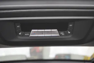 BMW X7 xDrive 48V 40i M Sport Pro Steptronic 7-PLÄTZER!!!