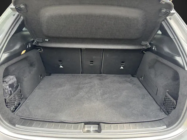 Mercedes-Benz GLA 220d 4Matic 8G-DCT