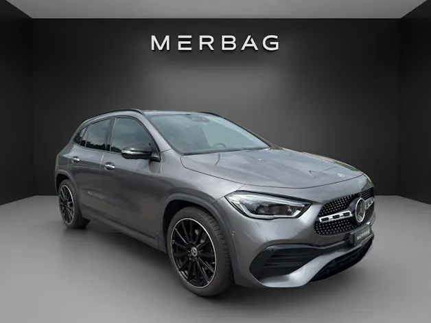 Mercedes-Benz GLA 220d 4Matic 8G-DCT