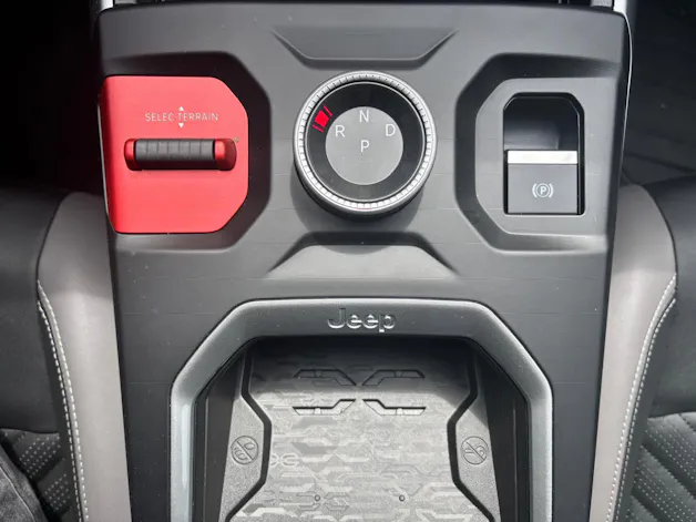 Jeep Compass 1.2 T e-Hybrid First Edition