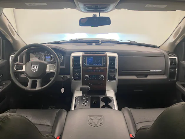 Dodge Ram 1500 5.7 Laramie Crew Cab