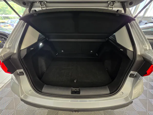 MG ZS 1.5 HEV Luxury