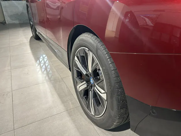 BMW iX xDrive40
