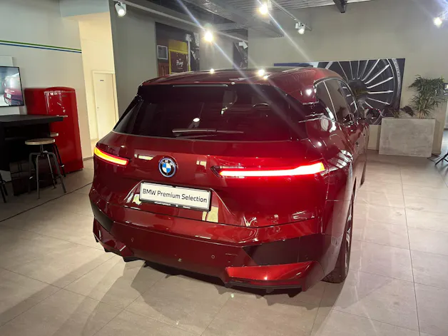 BMW iX xDrive40