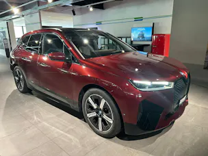 BMW iX xDrive40