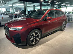 BMW iX xDrive40