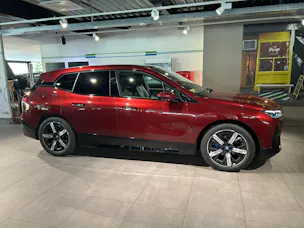 BMW iX xDrive40