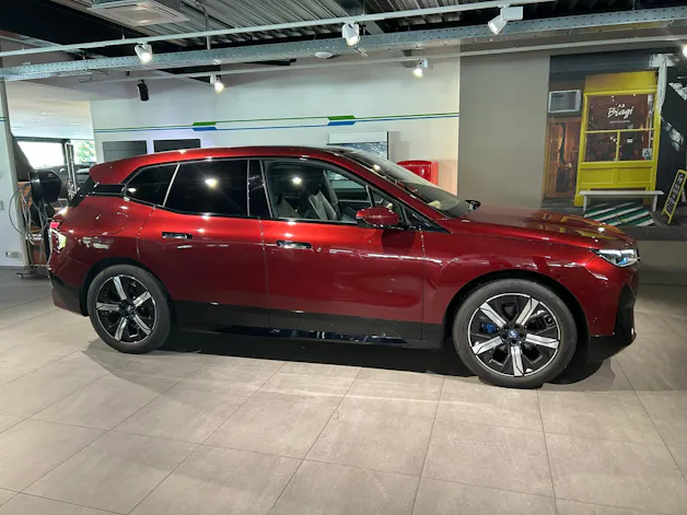 BMW iX xDrive40