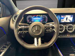 Mercedes-Benz GLA 220 4Matic 8G-DCT