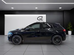 Mercedes-Benz GLA 220 4Matic 8G-DCT