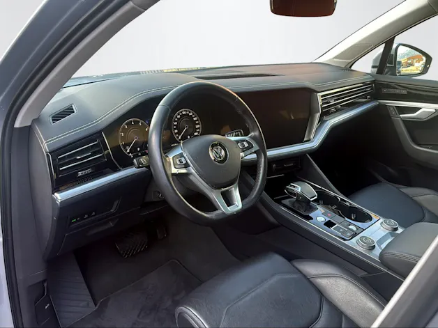 VW Touareg 3.0 V6 TSI Elegance