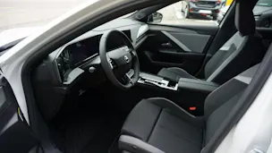 Opel Astra ST 1.2i MHEV Edit.