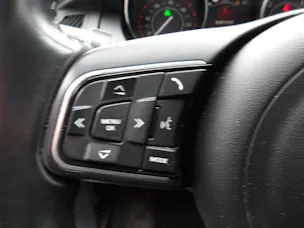 Jaguar E-Pace 2.0d D150 S AWD Automatik