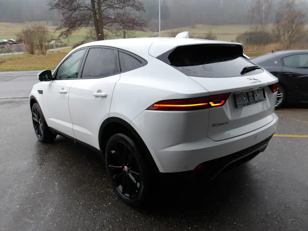Jaguar E-Pace 2.0d D150 S AWD Automatik