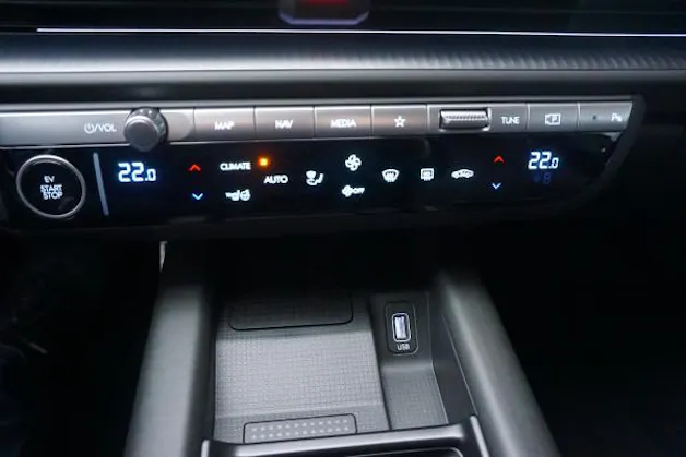 Hyundai Ioniq 6 77kWh Launch 4WD