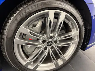 Audi S8 TFSI quatt. tiptronic