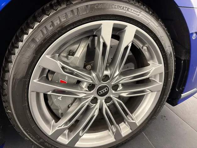 Audi S8 TFSI quatt. tiptronic