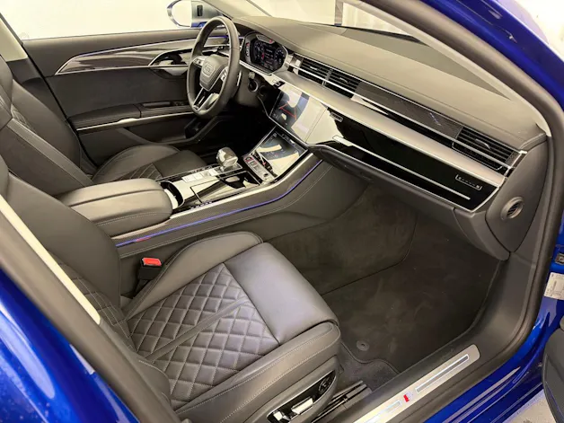 Audi S8 TFSI quatt. tiptronic