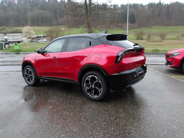 Alfa Romeo Junior 1.2 48V Hybrid Q4