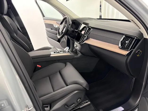 Volvo XC90 T8 eAWD Plus Bright