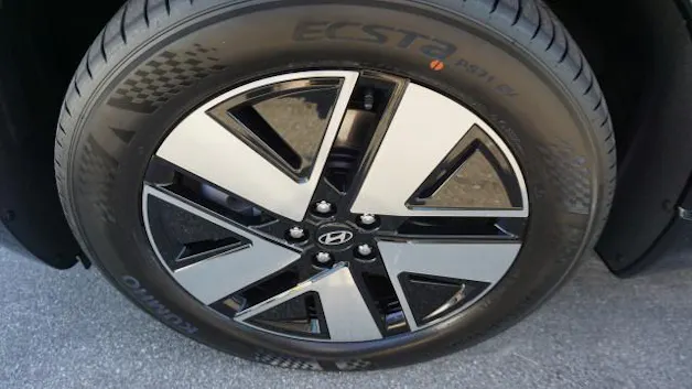 Hyundai Ioniq 9 110kWh Vertex 4WD