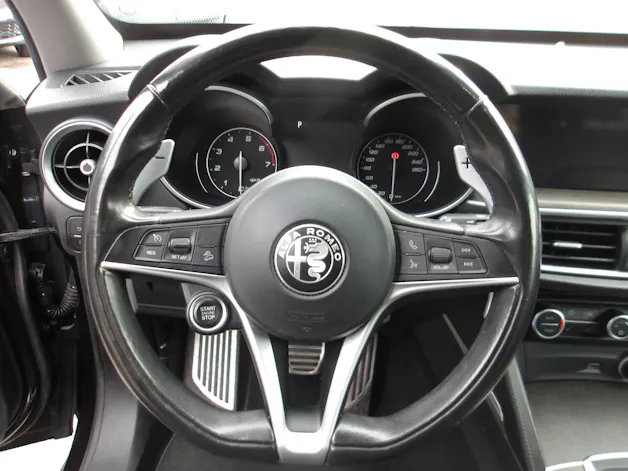 Alfa Romeo Stelvio 2.0 First Edition Q4 Automatic