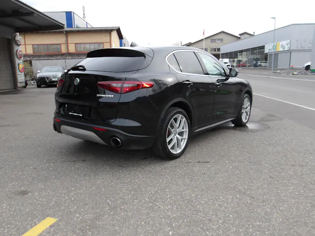 Alfa Romeo Stelvio 2.0 First Edition Q4 Automatic