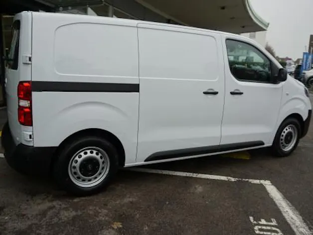 Opel Vivaro Cargo 1.5 D M EyB