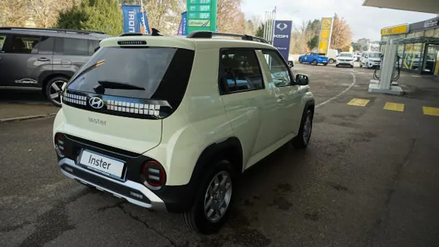 Hyundai Inster 49kWh Amplia