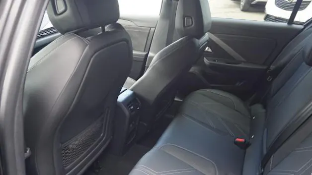 Opel Astra 1.6 PHEV GSe A