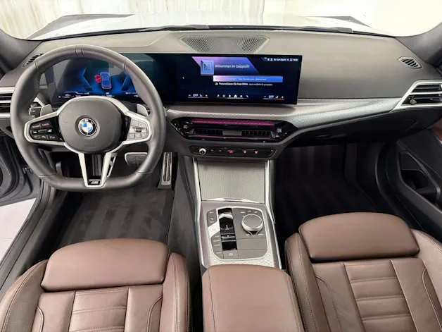 BMW 320i xDrive M Sport