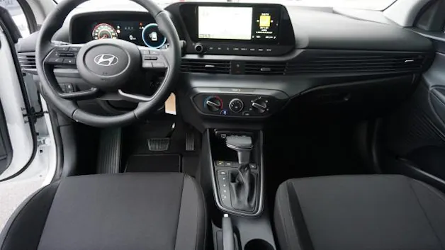 Hyundai i20 1.0 T-GDi Amplia DCT
