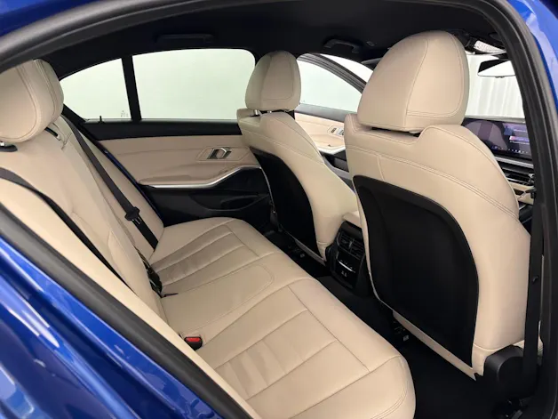 BMW 320i xDrive M Sport