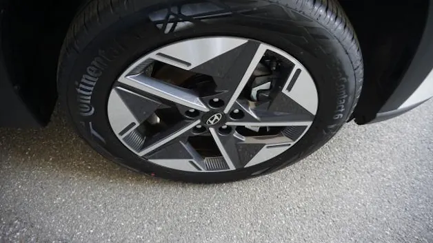Hyundai Tucson 1.6 HEV Amplia 4WD