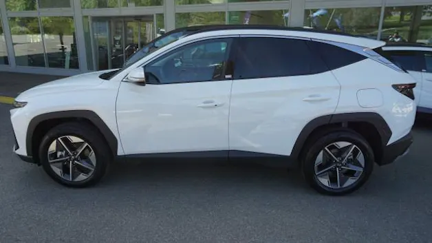Hyundai Tucson 1.6 HEV Amplia 4WD