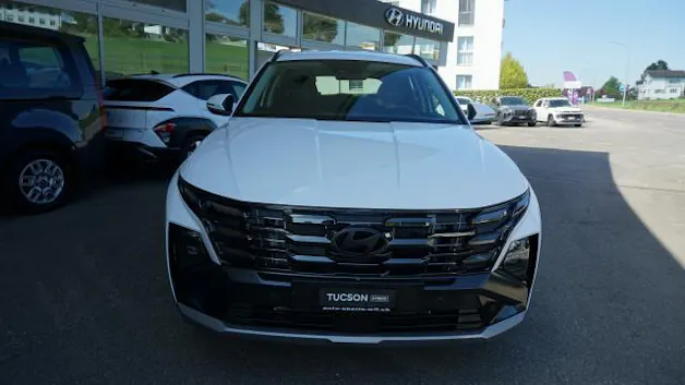 Hyundai Tucson 1.6 HEV Amplia 4WD