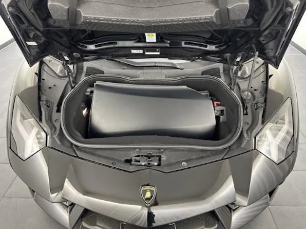 Lamborghini Aventador LP700-4 Rds