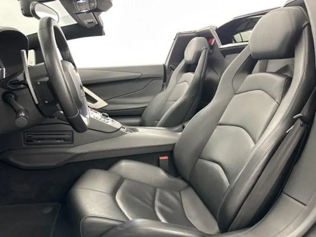 Lamborghini Aventador LP700-4 Rds