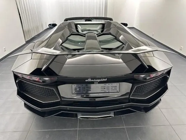 Lamborghini Aventador LP700-4 Rds