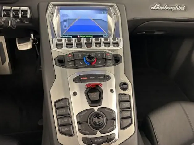 Lamborghini Aventador LP700-4 Rds
