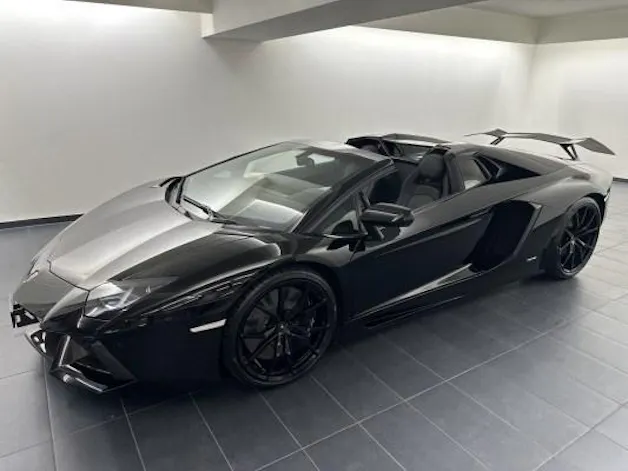 Lamborghini Aventador LP700-4 Rds