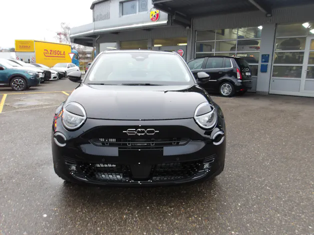 Fiat 600 1.2 Hybr. Swis Edition
