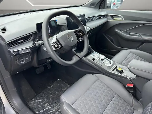 MG 3 1.5 Hybrid Luxury Aut.