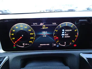 Mercedes-Benz A 35 AMG 4Matic Speedshift