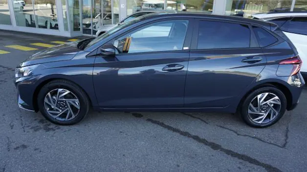 Hyundai i20 1.0 T-GDi Amplia DCT