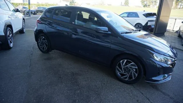 Hyundai i20 1.0 T-GDi Amplia DCT