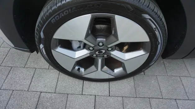 KGM -SsangYong Torres EVX Titanium